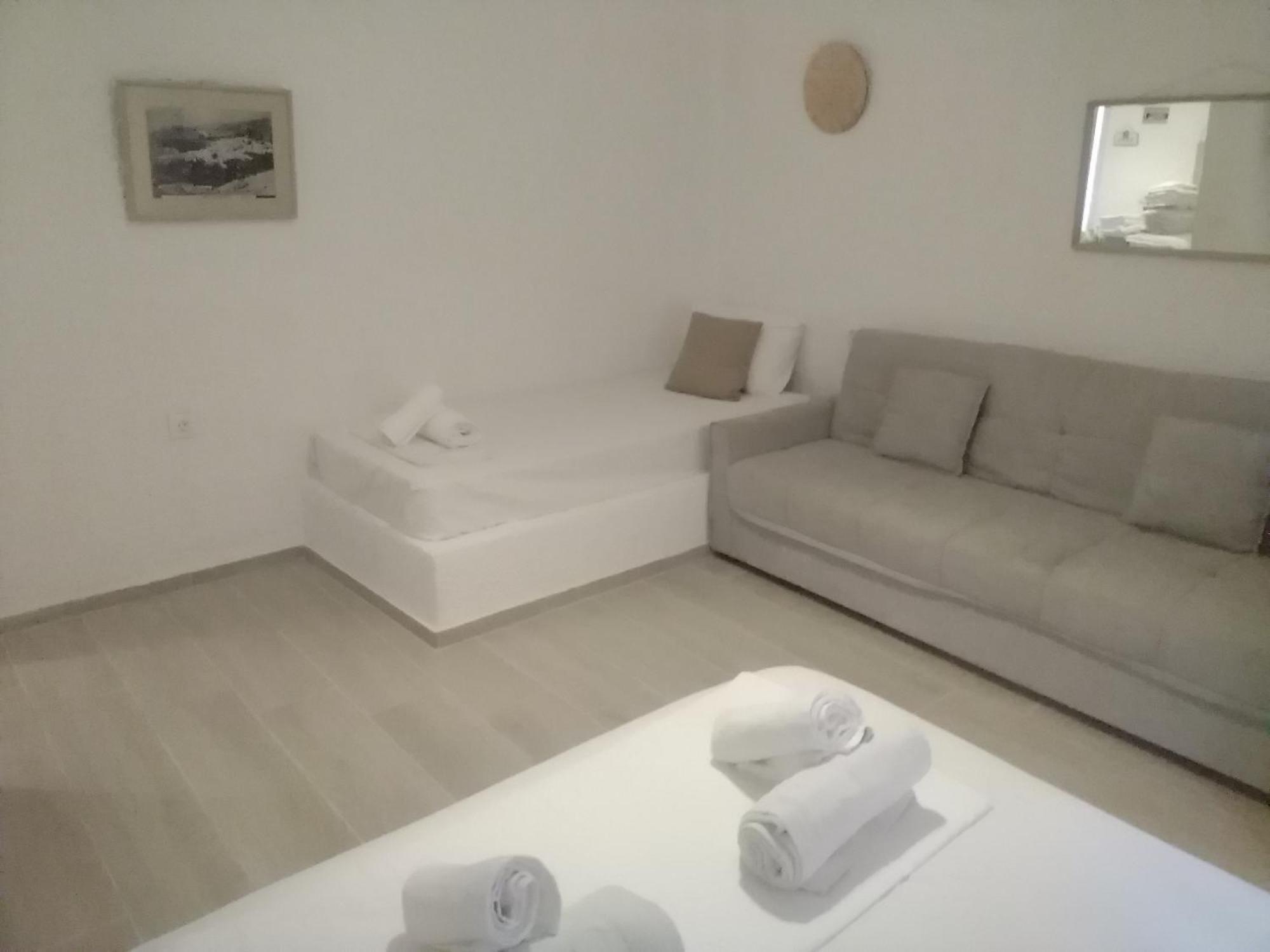 קרטוקמבוס President Guest House מראה חיצוני תמונה